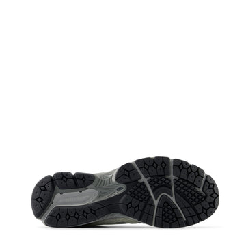 New Balance Womens 860v2 Sea Salt / Golde Metallic / Harbour Grey - Parasol Store