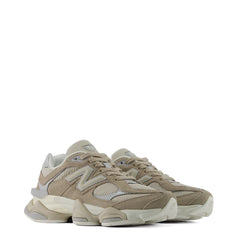 New Balance Womens 9060 Trainer Driftwood / Timberwolf