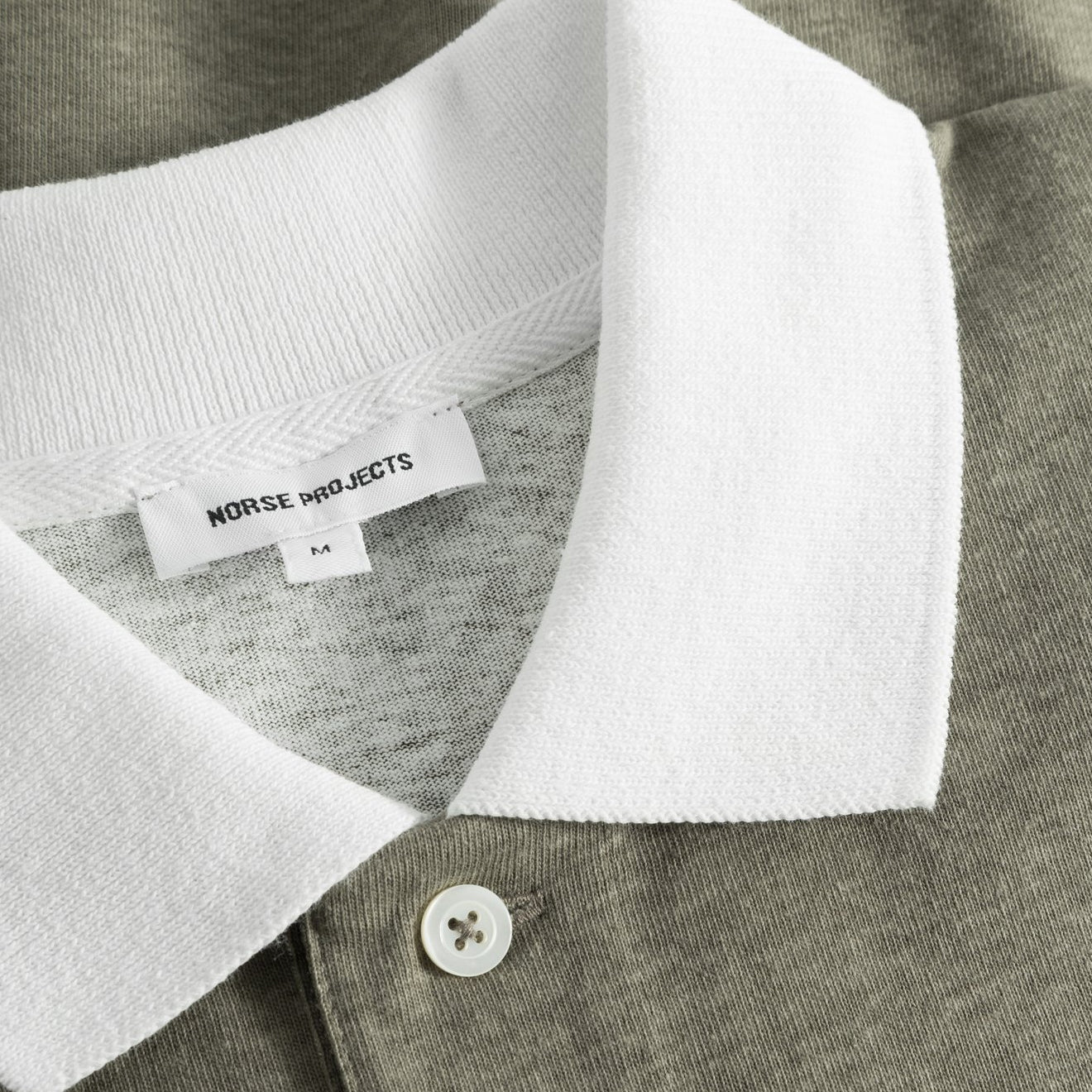 Norse Projects Espen Loose Printed S/S Polo Sediment Green - Parasol Store