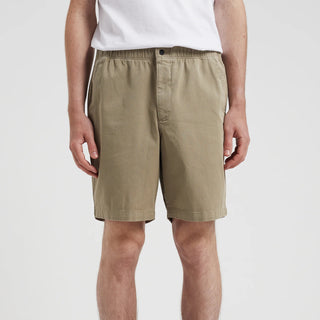 Norse Projects Ezra Relaxed Organic Stretch Twill Short Moss Green - Parasol Store