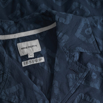 Norse Projects Mads Batik SS Shirt Dark Navy - Parasol Store