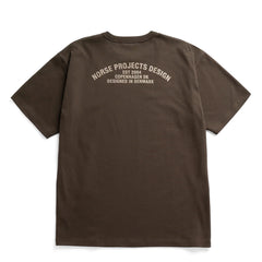 Norse Projects Snekkersten Organic Arch Print T-Shirt Delicioso Brown