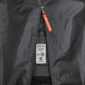 Patagonia Black Hole Wheeled Duffel 70L Smolder Blue / Amanita Red