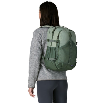 Patagonia Refugio Day Pack 30L Cover Green