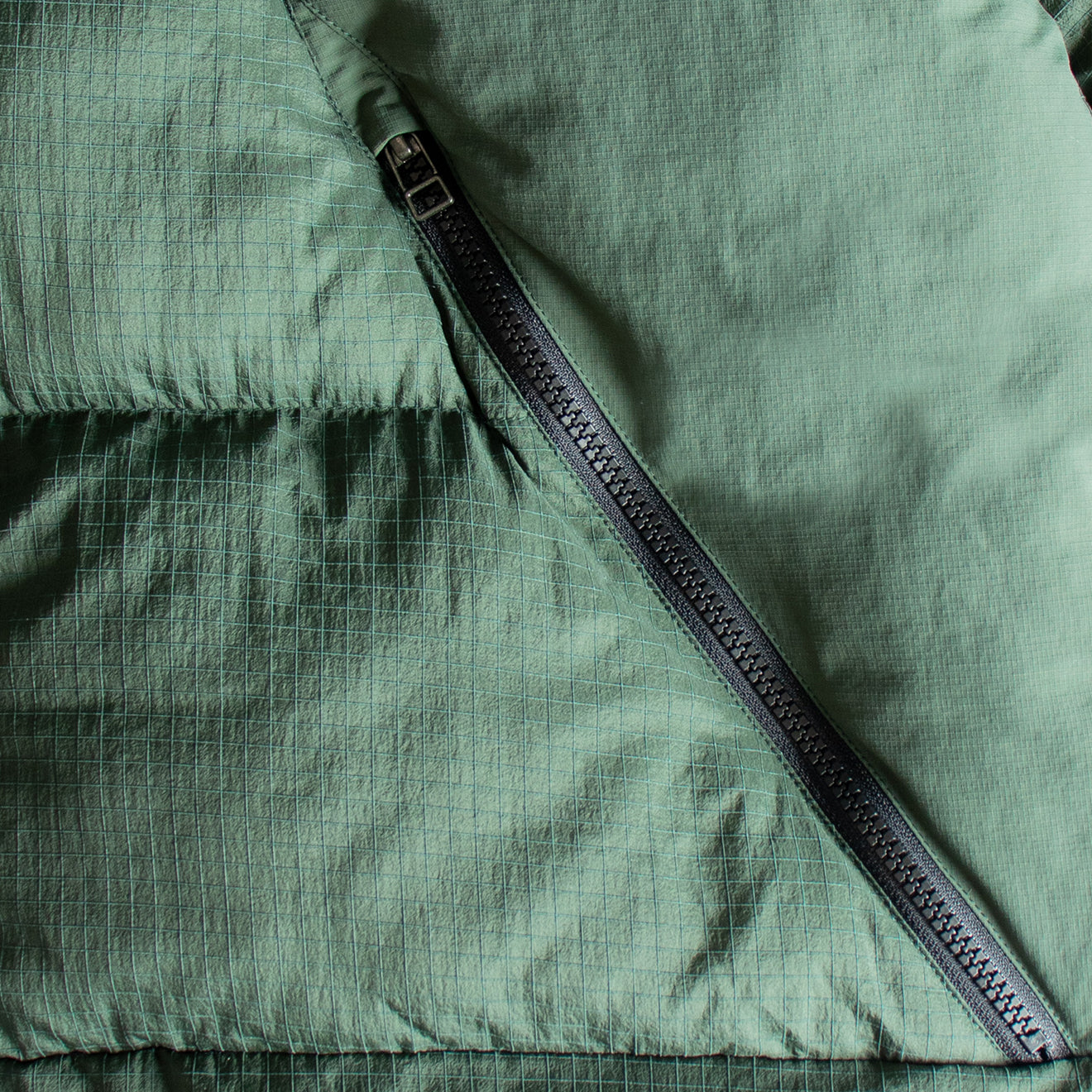 ST95 Imperiali Puffer Dark Green - Parasol Store