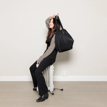 Sandqvist Curve Halfmoon Bag Black