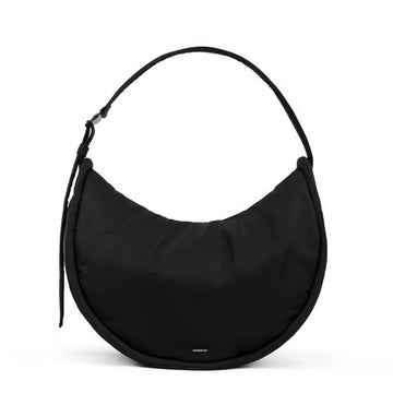 Sandqvist Curve Halfmoon Bag Black