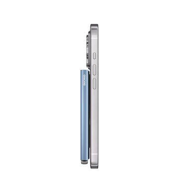 Secrid Premium Cardprotector Fluted for Magsafe Ice Blue