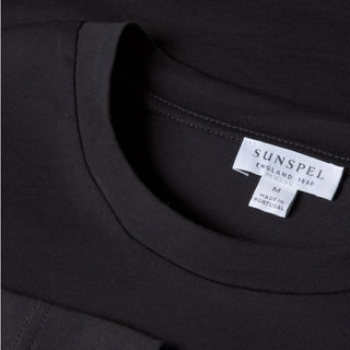 Sunspel Long Sleeve Riviera Midweight T-Shirt Black - Parasol Store