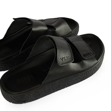 Veja Womens Etna Full-Black - Parasol Store