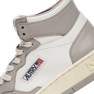 Autry Womens Medalist Mid Trainers White / Vapour Autry