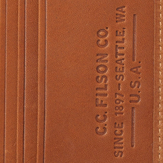 Filson Outfitter Leather Card Wallet Tan Filson