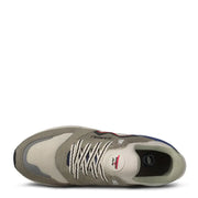 Karhu Aria 95 Trainers Vetiver / Black Karhu
